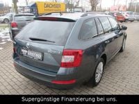 Gebraucht Skoda Octavia Ambition 150 PS (110 kW) 2016 Grau Kleinwagen