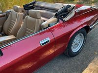 Używany Jaguar XJS 233 KM (171 kW) 1993 Czerwony Kabriolet