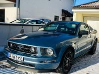 Gebraucht Ford Mustang 209 PS (153 kW) 2008 Blau Coupé