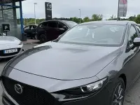 Neu Mazda 3 140 PS (102 kW) 2026 Machine gray Limousine