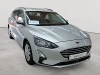 Gebraucht Ford Focus Trend 101 PS (74 kW) 2020 Polarsilber metallic Kombi