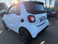 Gebraucht Smart ForTwo Cabrio 90 PS (66 kW) 2018 Weiß Cabrio