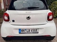 Gebraucht Smart ForFour Electric Drive 60 kW (82 PS) 2021 Weiß Kleinwagen