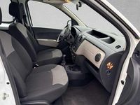 Gebraucht Dacia Dokker Ambiance 102 PS (75 kW) 2016 Gletscherweiß Van / Kleinbus