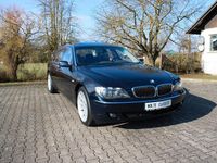 Gebraucht BMW 760L 445 PS (327 kW) 2005 Blau Limousine