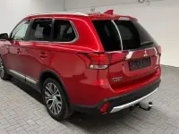 Gebraucht Mitsubishi Outlander 150 PS (110 kW) 2017 Karminrotmet. SUV