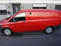 Gebraucht Mercedes Vito 179 PS (131 kW) 2017 Jupiterrot Van