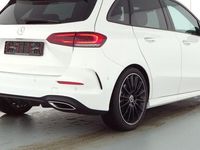 Gebraucht Mercedes B220 AMG 190 PS (139 kW) 2020 Polarweiß Van / Kleinbus