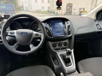 Gebraucht Ford Focus Trend 116 PS (85 kW) 2011 Grau Limousine