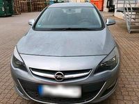 Gebraucht Opel Astra 120 PS (88 kW) 2014 Grau Limousine