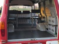 Gebraucht Ford Transit 78 PS (57 kW) 1982 Rot Limousine