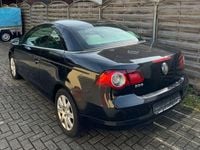 Gebraucht VW Eos Exclusive 140 PS (102 kW) 2010 Schwarz Cabrio