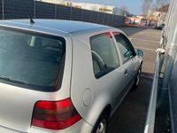 Gebraucht VW Golf IV 75 PS (55 kW) 2002 Silber Kleinwagen