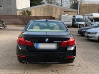 Gebraucht BMW 520 2014 Schwarz Limousine