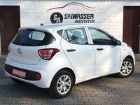 Gebraucht Hyundai i10 67 PS (49 kW) 2017 Weiß Kleinwagen