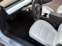 Gebraucht Tesla Model 3 326 kW (444 PS) 2019 Weiß Limousine
