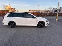 Gebraucht VW Golf VII R 310 PS (228 kW) 2018 Weiß Kombi