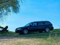 Gebraucht VW Passat 102 PS (75 kW) 2001 Schwarz Kombi