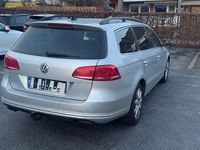 Gebraucht VW Passat Trendline 140 PS (102 kW) 2012 Grau Kombi