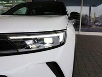 Gebraucht Opel Mokka 136 PS (100 kW) 2024 Weiß SUV