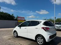 Gebraucht Hyundai i10 Sport 67 PS (49 kW) 2019 Weiß Kleinwagen