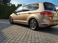 Gebraucht VW Touran Join 116 PS (85 kW) 2019 Gold Van / Kleinbus