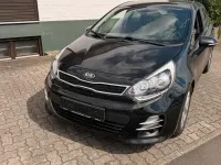 Gebraucht Kia Rio DREAM-TEAM Edition 84 PS (61 kW) 2016 Schwarz Kleinwagen
