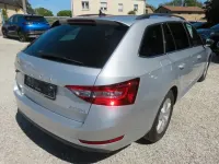 Gebraucht Skoda Superb Ambition 150 PS (110 kW) 2022 Silber Kombi