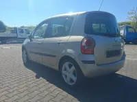 Używany Renault Modus 112 KM (82 kW) 2007 Złoty Minivan