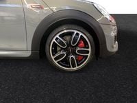 Gebraucht Mini John Cooper Works 231 PS (169 kW) 2018 Moonwalk grey metallic Kleinwagen