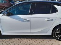 Gebraucht Opel Corsa-e 100 kW (136 PS) 2023 Weiß Kleinwagen