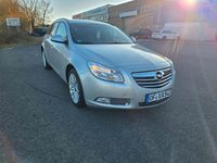 Gebraucht Opel Insignia Active 110 PS (80 kW) 2013 Silber Kombi
