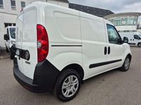 Gebraucht Fiat Doblò 101 PS (74 kW) 2022 Weiß Van / Kleinbus