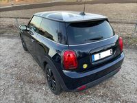 Gebraucht Mini Cooper SE 135 kW (184 PS) 2021 Schwarz Kleinwagen