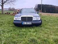 Gebraucht Mercedes 230 132 PS (97 kW) 1989 Blau Coupé