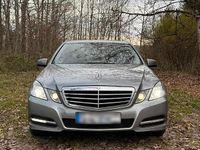 Second-hand Mercedes E200 184 CP (135 kW) 2010 Gri Berlinǎ