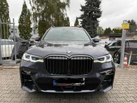 Gebraucht BMW X7 Executive 530 PS (389 kW) 2020 Arktikgrau brillanteffekt SUV