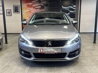 Gebraucht Peugeot 308 Active 131 PS (96 kW) 2020 Grau Kleinwagen