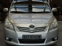 Gebraucht Toyota Verso Edition 147 PS (108 kW) 2011 Silber Van / Kleinbus
