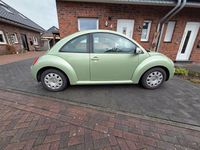 Gebraucht VW New Beetle 102 PS (75 kW) 2009 Grün Kleinwagen