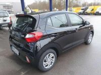 Gebraucht Hyundai i10 Select 63 PS (46 kW) 2024 Phantom black mineraleffekt Kleinwagen