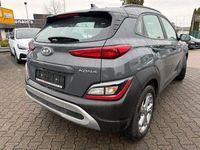 Gebraucht Hyundai Kona Trend 120 PS (88 kW) 2023 Grau SUV