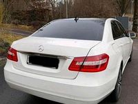 Gebraucht Mercedes 220 170 PS (125 kW) 2009 Weiß Limousine