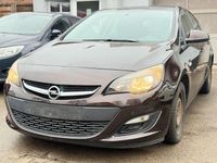 Gebraucht Opel Astra 101 PS (74 kW) 2012 Braun Limousine