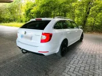 Gebraucht Skoda Superb 140 PS (102 kW) 2015 Weiß Kombi