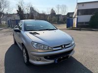 Gebraucht Peugeot 206 CC Quiksilver 110 PS (80 kW) 2004 Silber Cabrio