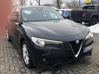 Gebraucht Alfa Romeo Stelvio 209 PS (153 kW) 2017 Schwarz SUV
