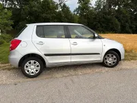 Gebraucht Skoda Fabia 60 PS (44 kW) 2009 Silber Kleinwagen
