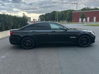 Gebraucht BMW 730L 245 PS (180 kW) 2012 Schwarz Limousine