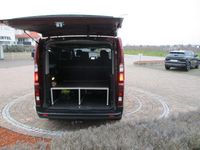 Gebraucht Renault Trafic 150 PS (110 kW) 2024 Rot Van / Kleinbus